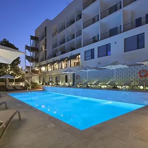 *** Hotel Nuria España
